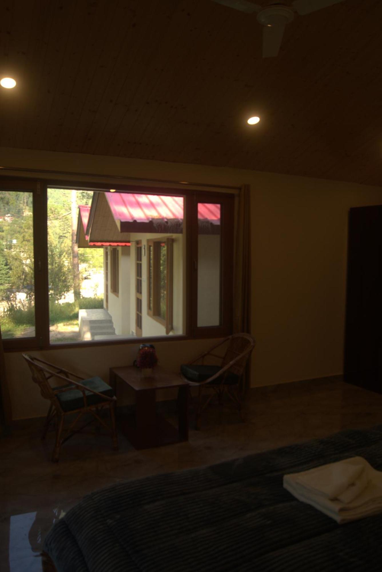 Ahava Kasol Riverside Cafe And Cottages Bagian luar foto