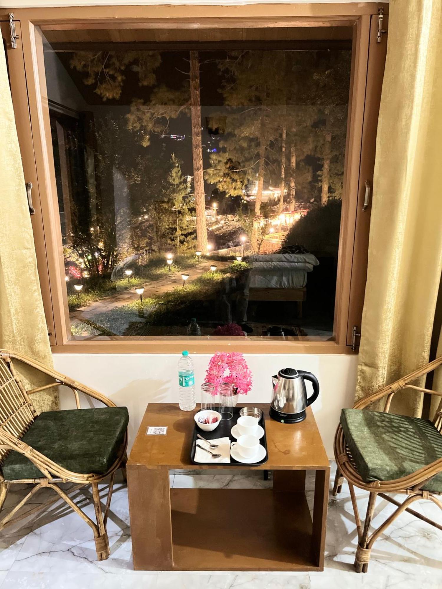 Ahava Kasol Riverside Cafe And Cottages Bagian luar foto